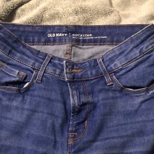 OLD NAVY ROCKSTAR JEANS!!
